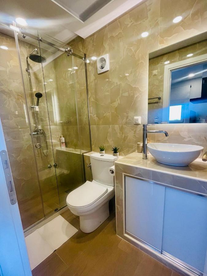 Appartamento Iris Luxury House Agioi Deka  Esterno foto