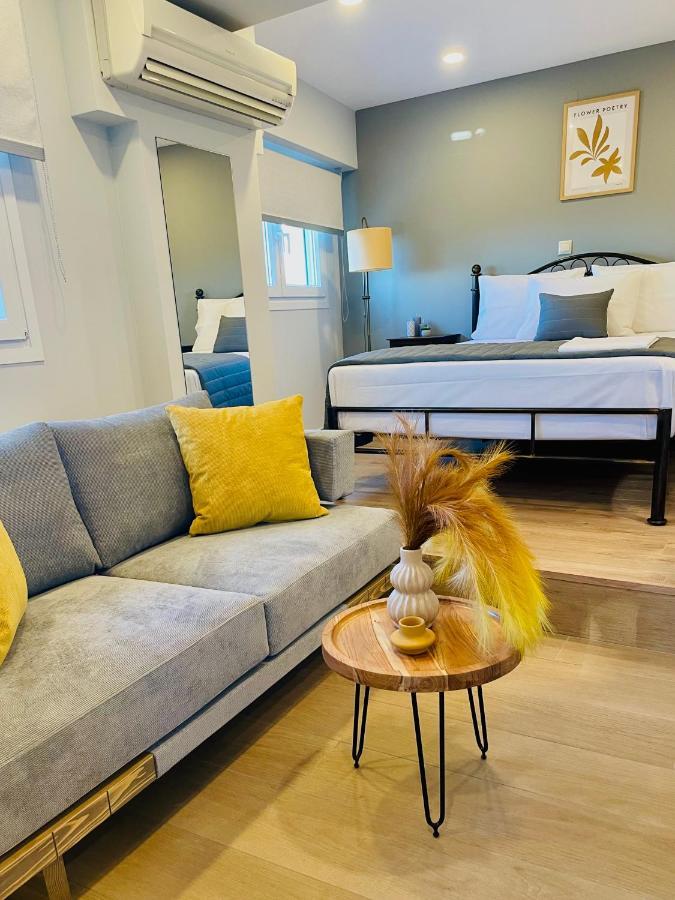 Appartamento Iris Luxury House Agioi Deka  Esterno foto