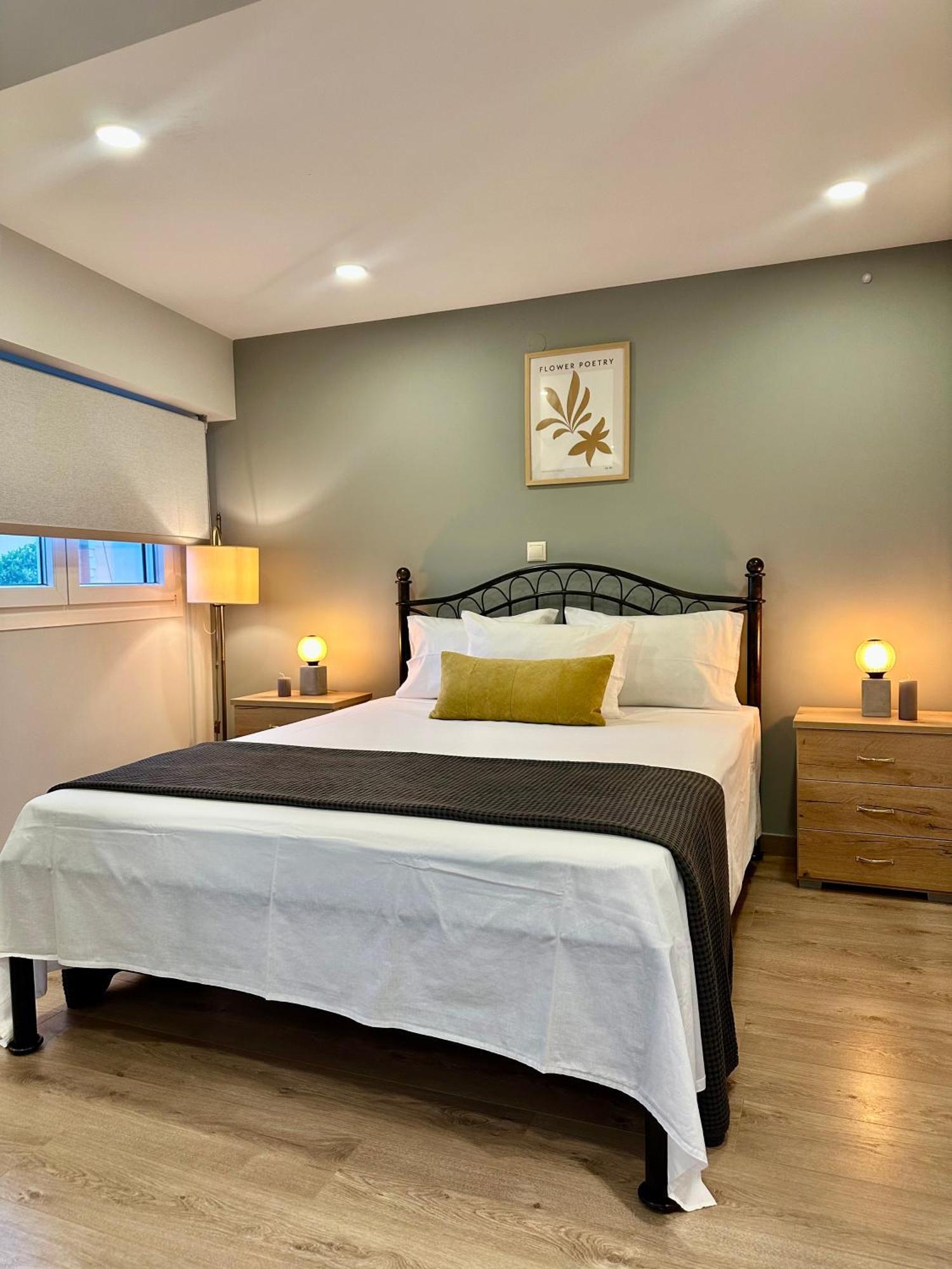 Appartamento Iris Luxury House Agioi Deka  Esterno foto